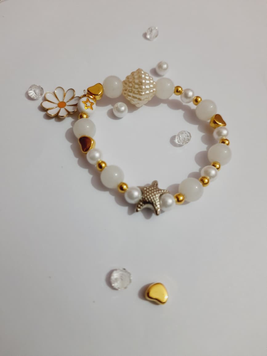 Handmade Beach-Themed Bracelet (Elastic, Free Size)